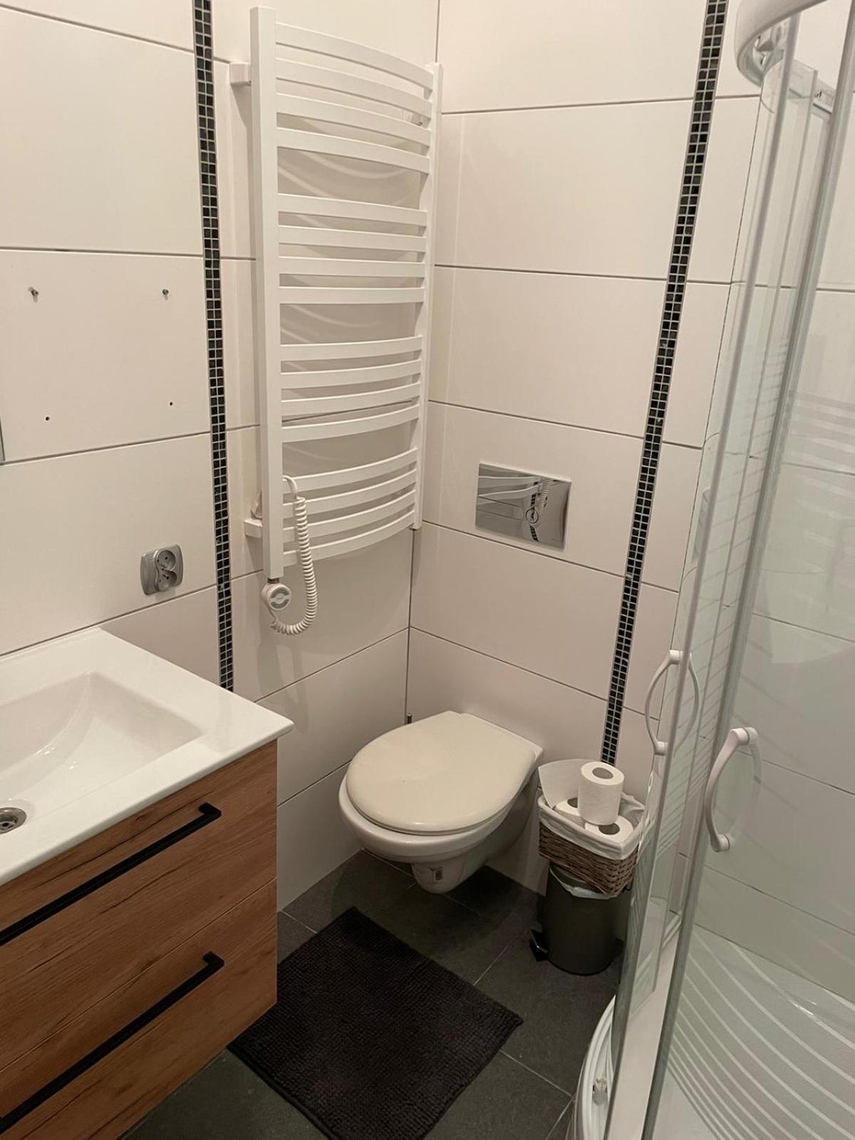 Apartamenty Na Starowce - Apartments In The Old Town Чешин Екстериор снимка