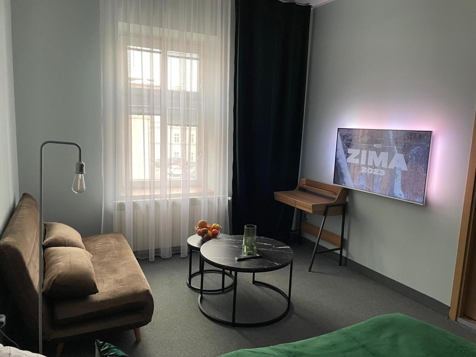 Apartamenty Na Starowce - Apartments In The Old Town Чешин Екстериор снимка
