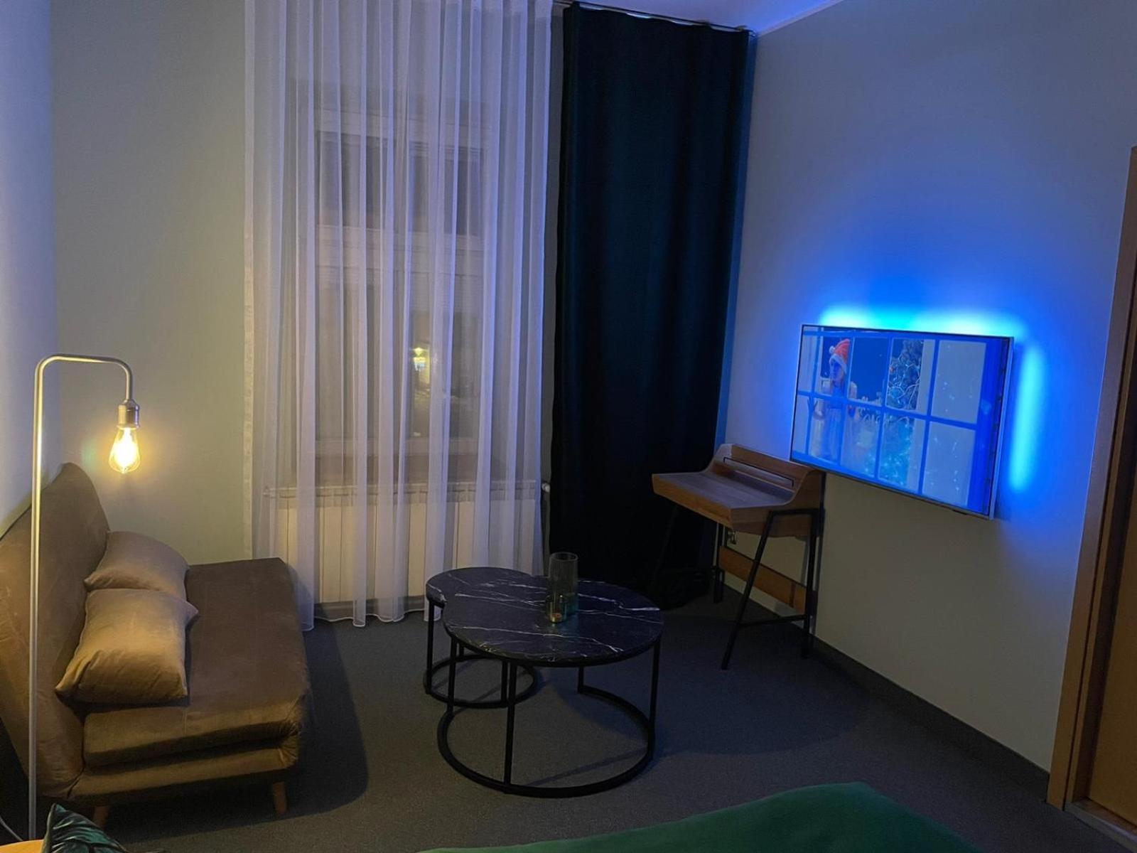 Apartamenty Na Starowce - Apartments In The Old Town Чешин Екстериор снимка