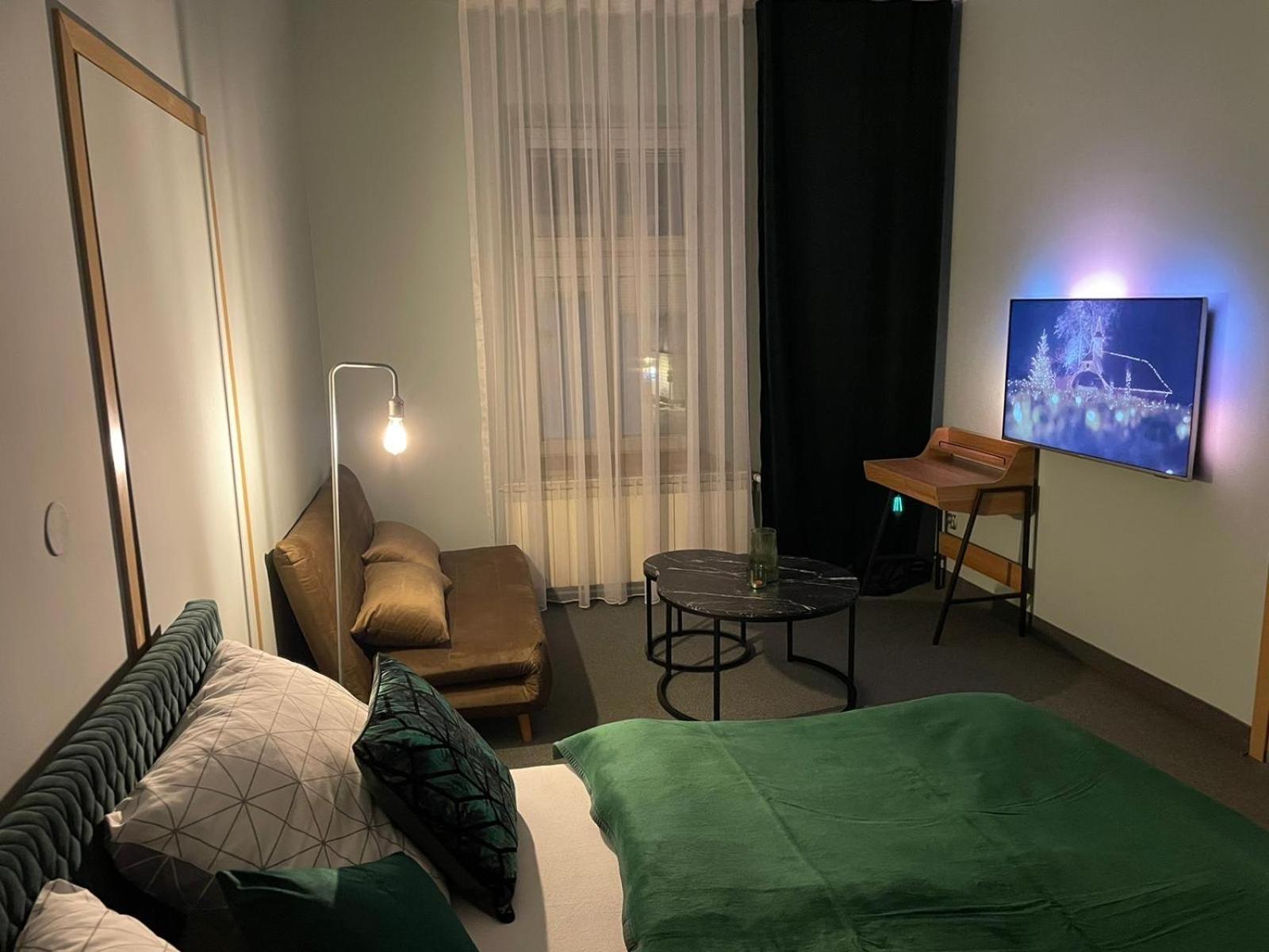 Apartamenty Na Starowce - Apartments In The Old Town Чешин Екстериор снимка