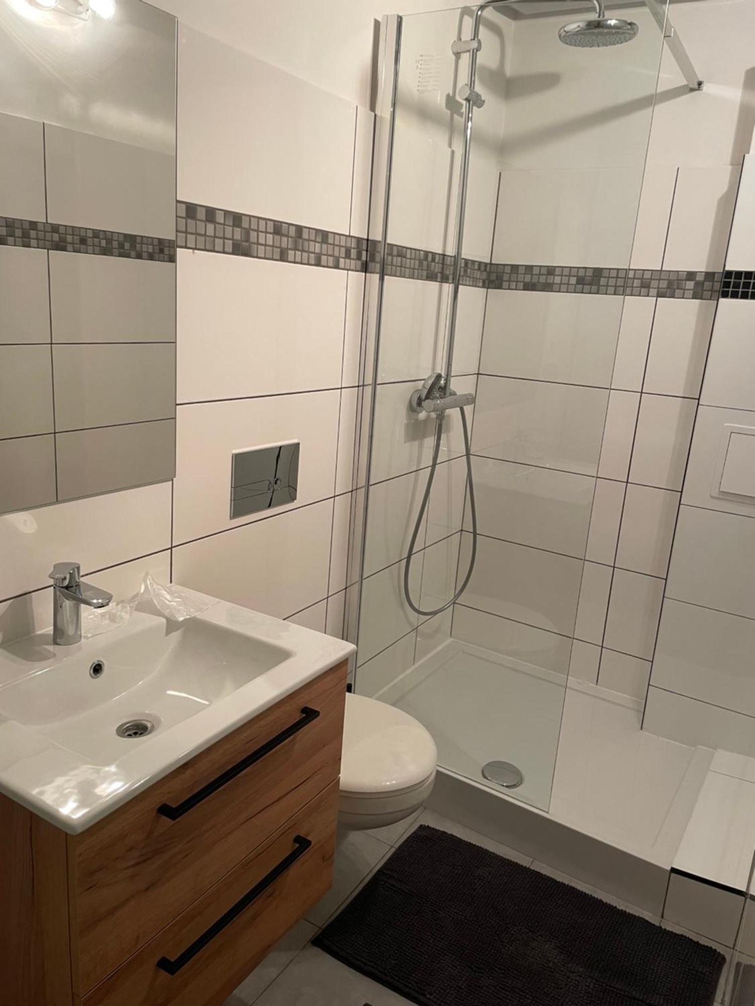 Apartamenty Na Starowce - Apartments In The Old Town Чешин Екстериор снимка