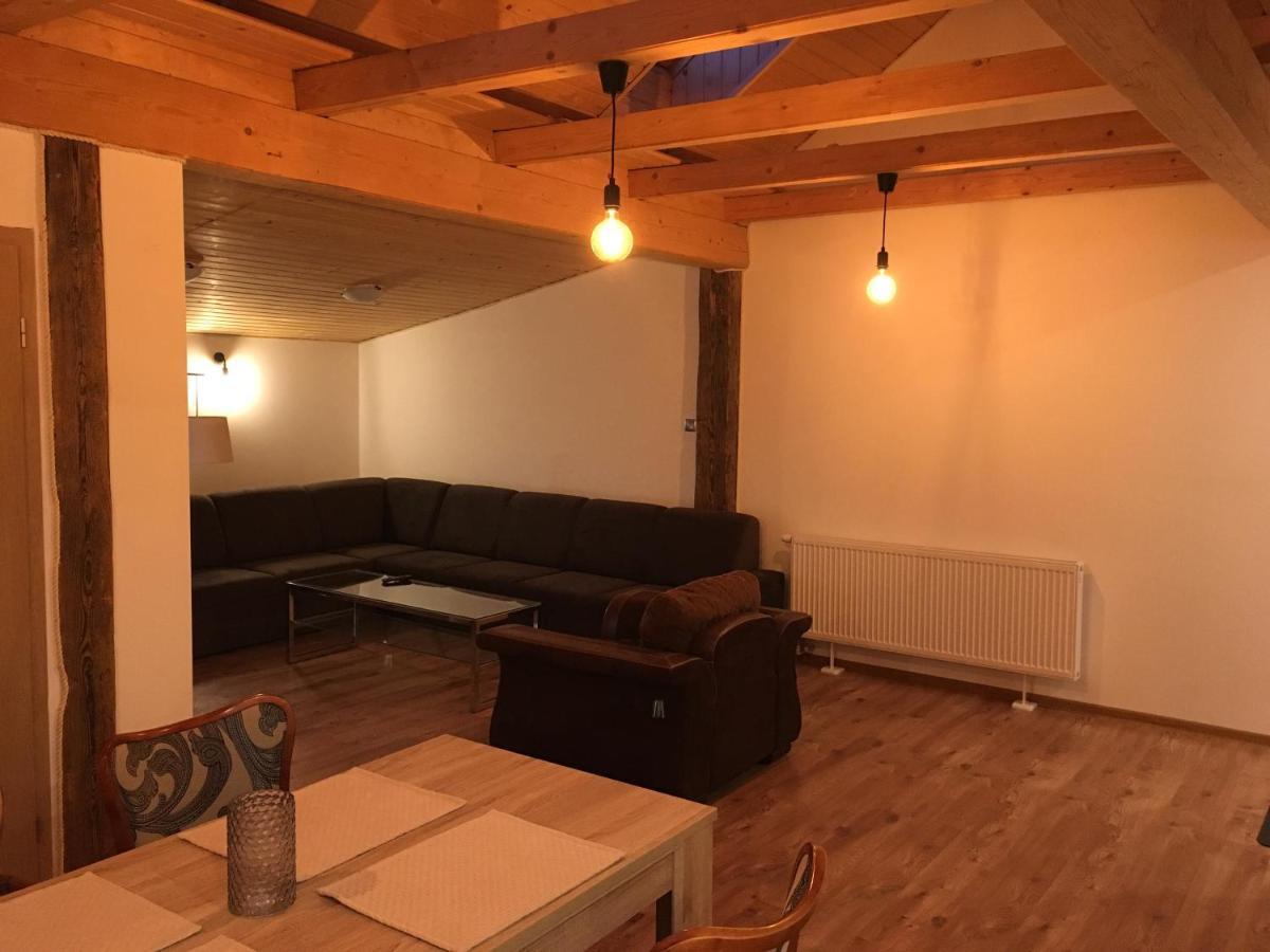 Apartamenty Na Starowce - Apartments In The Old Town Чешин Екстериор снимка