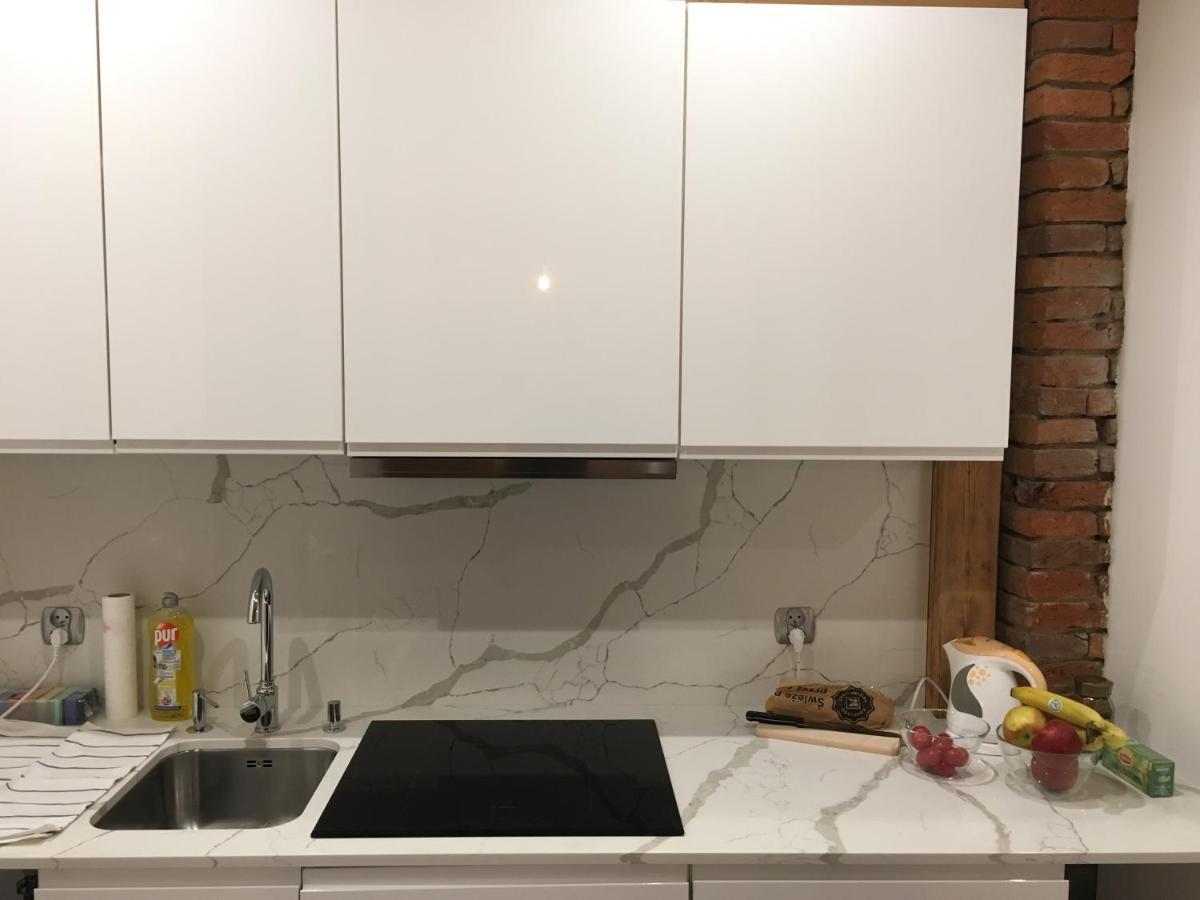 Apartamenty Na Starowce - Apartments In The Old Town Чешин Екстериор снимка
