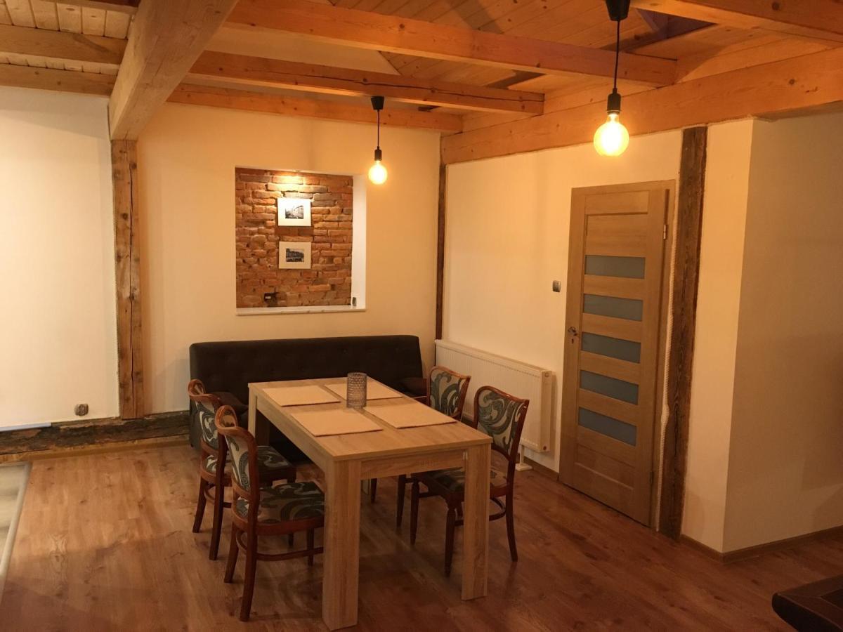 Apartamenty Na Starowce - Apartments In The Old Town Чешин Екстериор снимка